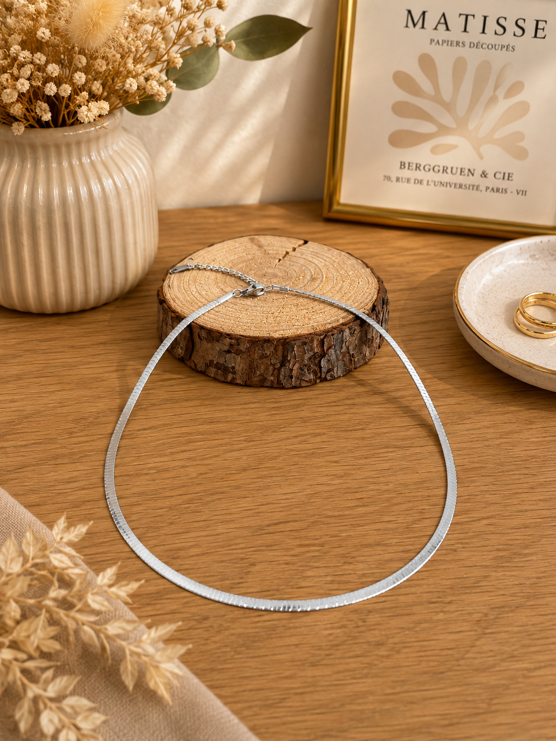 Collier rigide