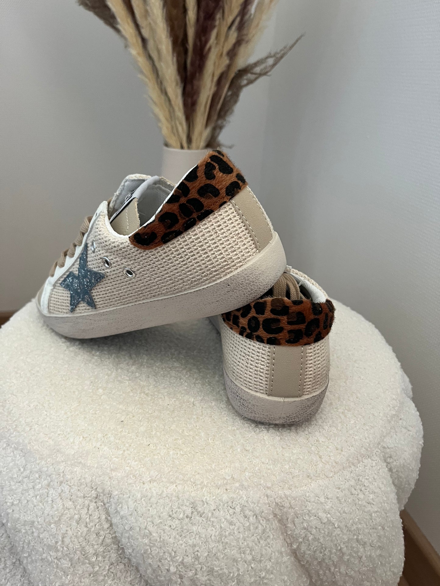 Basket léopard beige