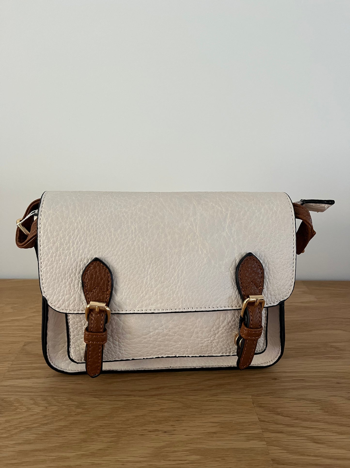 Sac à main beige et marron
