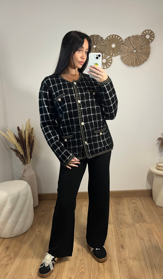 Cardigan chic