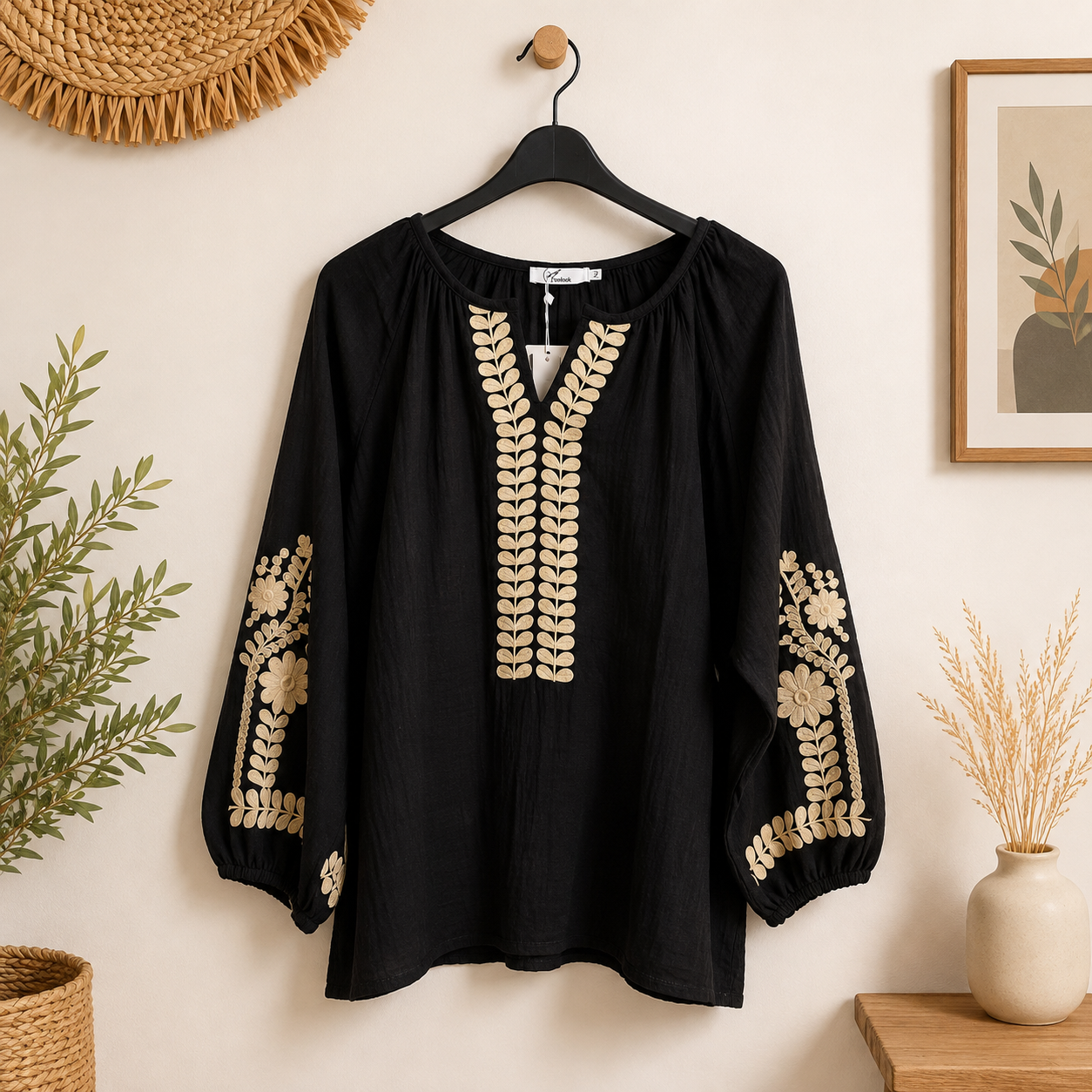 Blouse brodé noir
